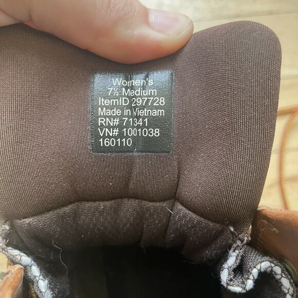 L.L Bean women’s Hiking Outdoor Leather Boots Brown Duck Boots 7.5 M - Picture 5 of 16